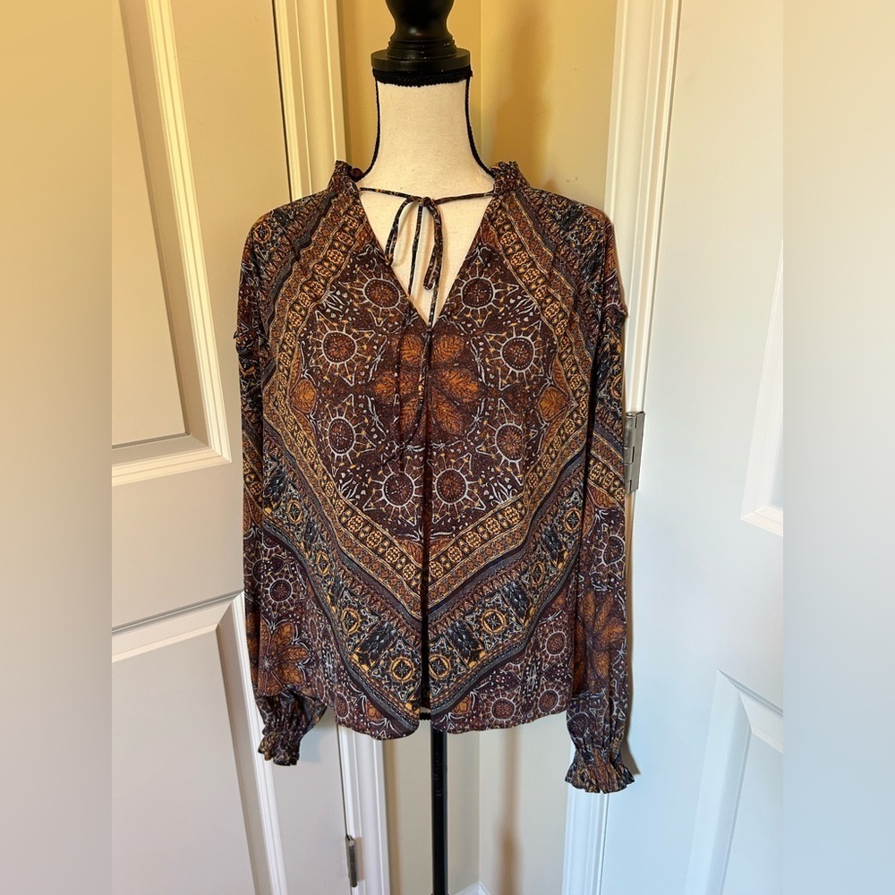 Free People Bohemian Print Women's lone sleeve sheer Top